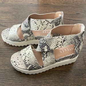 Steven Natural Comfort Klein Women’s Sz 7W Wedge Sandals